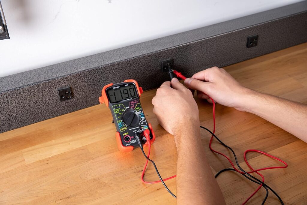 INNOVA 3320 Auto-Ranging Digital Multimeter, Red  Black